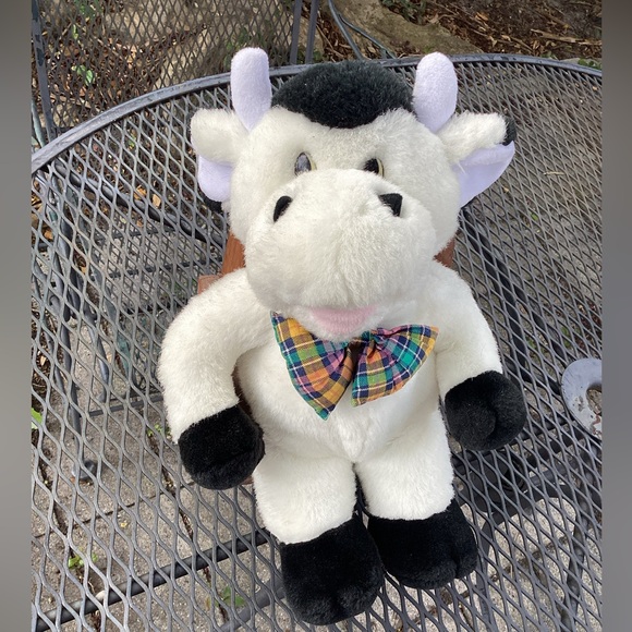 Vintage Commonwealth Cow Plush With Bowtie - Picture 1 of 14